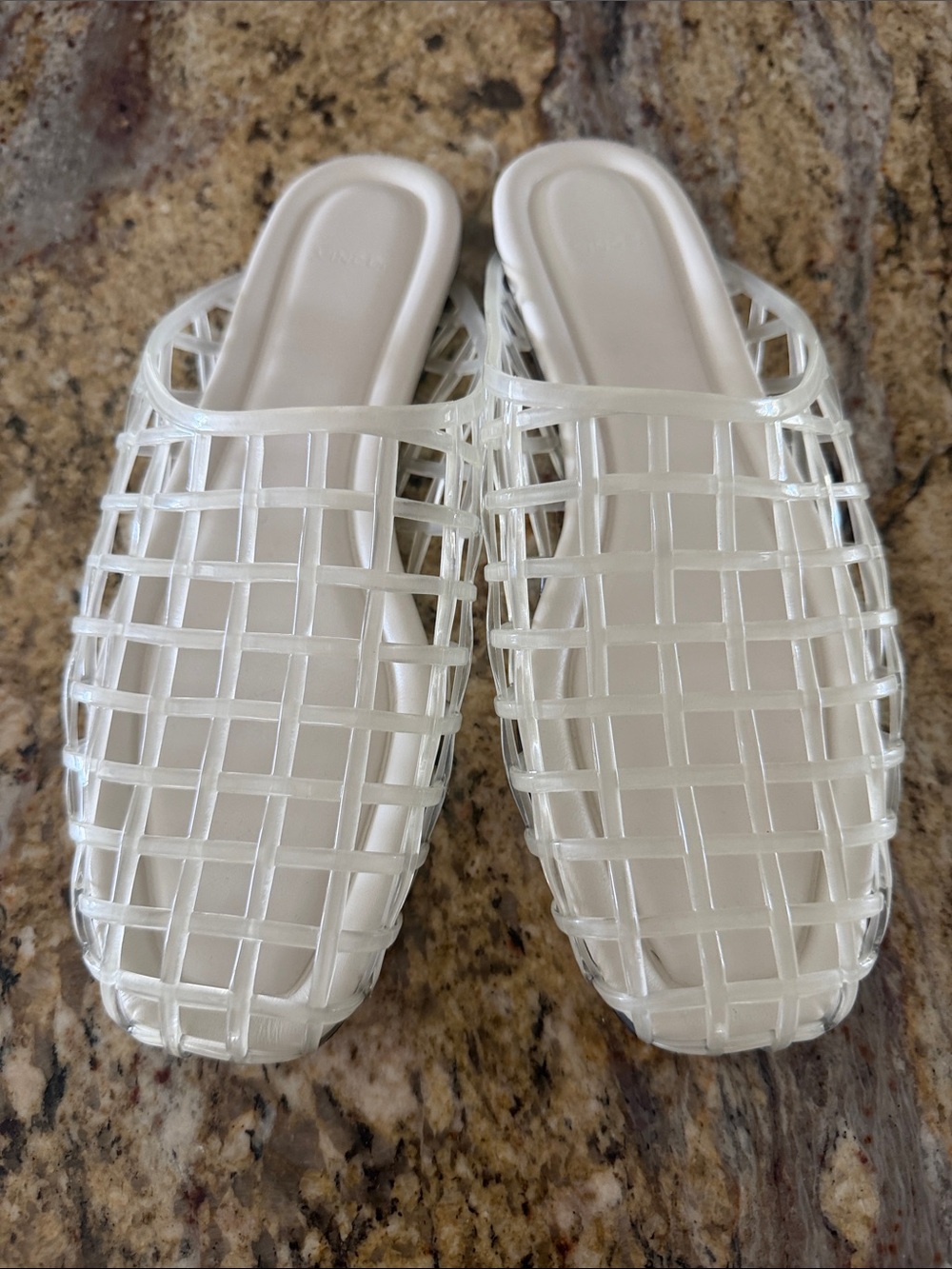Vince Barcelona jelly cage mule